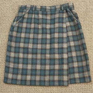 L.L. Bean Plaid Wool Wrap Skirt Vintage Lined Tan Blue Green Academia size 12